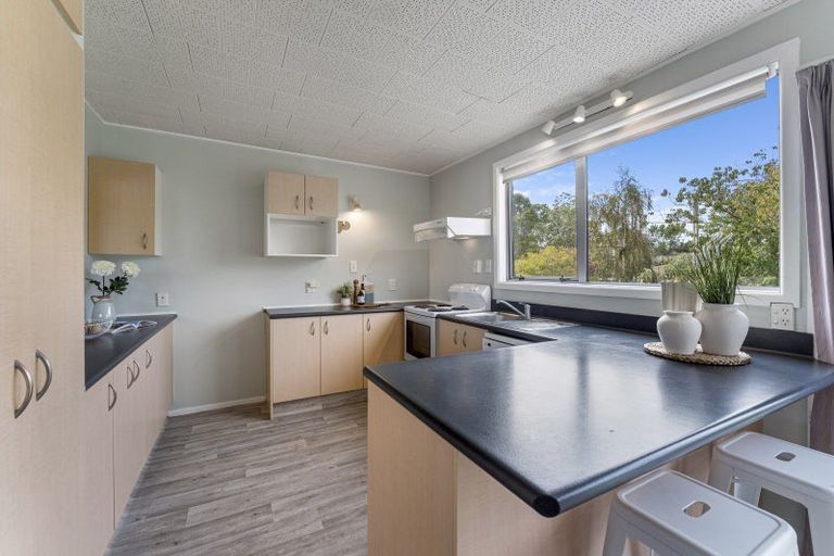 Photo of property in 66 Martin Road, Paraparaumu Beach, Paraparaumu, 5032