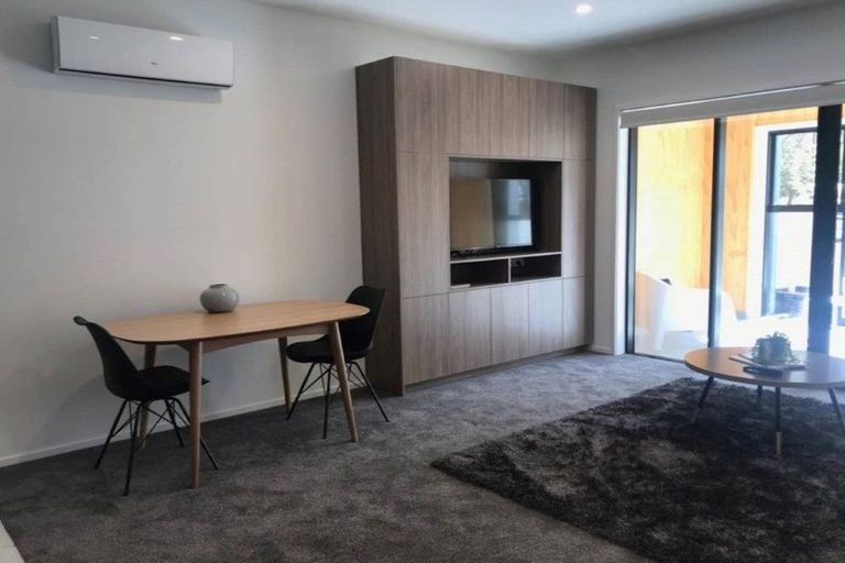 Photo of property in 2/151 Clarence Street, Riccarton, Christchurch, 8011