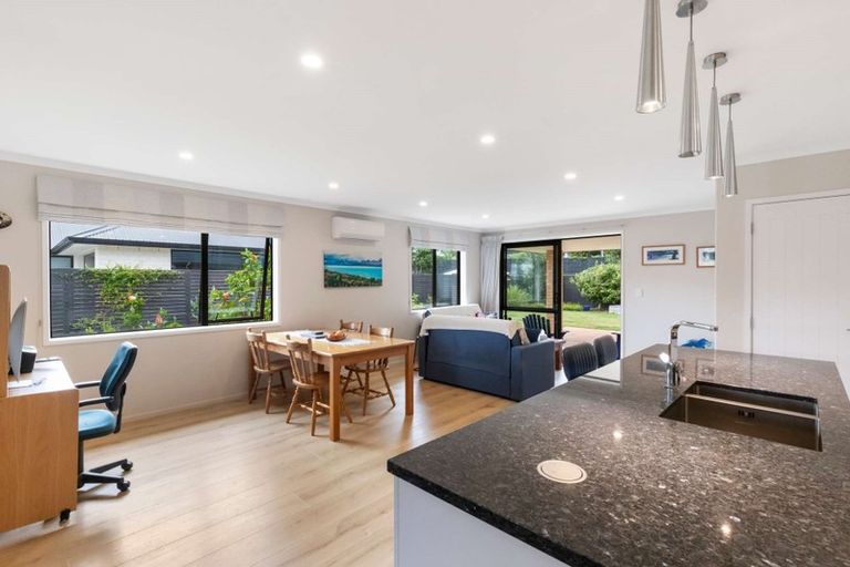 Photo of property in 60 Leeward Drive, Whitianga, 3510