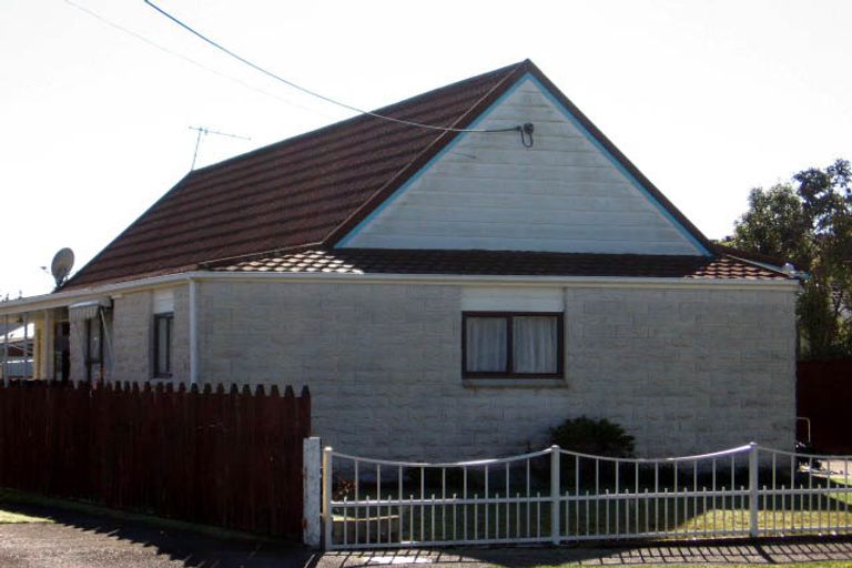 Photo of property in 14 Colville Street, Masterton, 5810