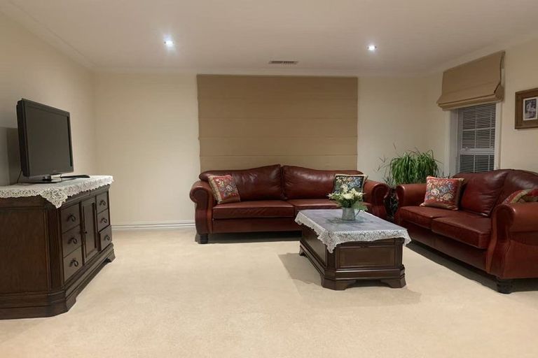 Photo of property in 42 Mauldeth Terrace, Churton Park, Wellington, 6037
