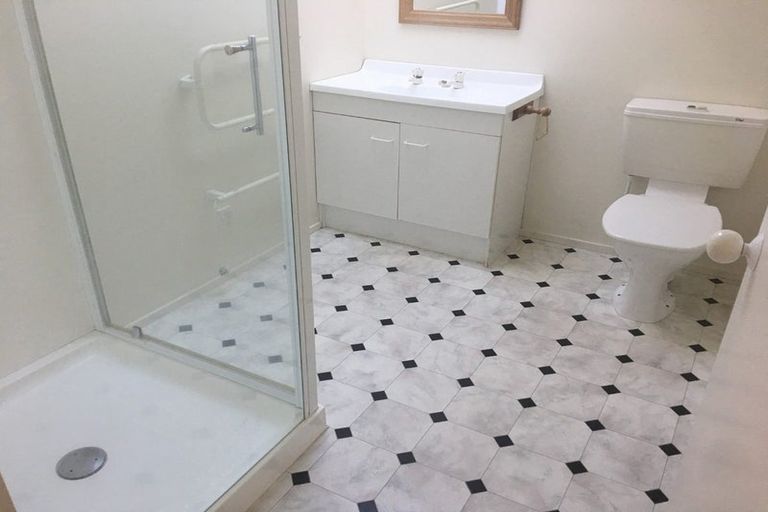 Photo of property in 6/34 Somerset Crescent, Spreydon, Christchurch, 8024