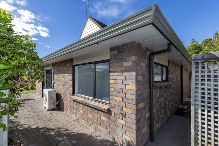 Photo of property in Rimu Village, 13/72 Rimu Road, Raumati Beach, Paraparaumu, 5032