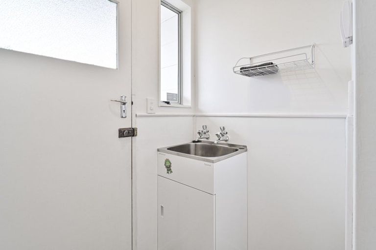 Photo of property in 8b Walton Way, Flaxmere, Hastings, 4120