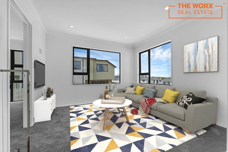 Photo of property in 26a Russell Road, Manurewa, Auckland, 2102