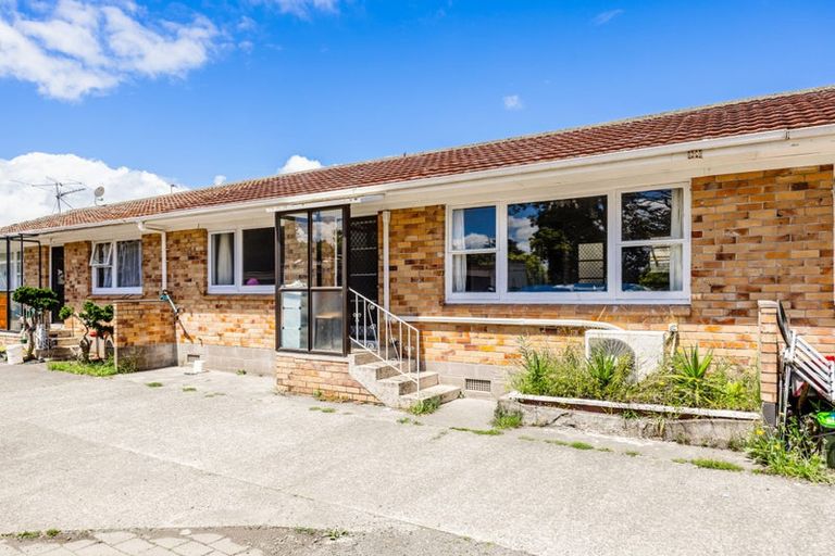 Photo of property in 3/37 Buckingham Crescent, Manukau, Auckland, 2025