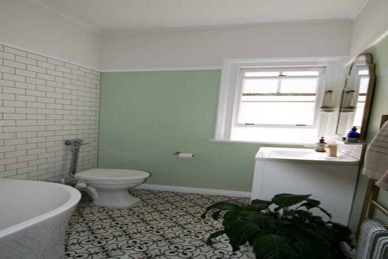 Photo of property in 332u2 Tinakori Road, Thorndon, Wellington, 6011