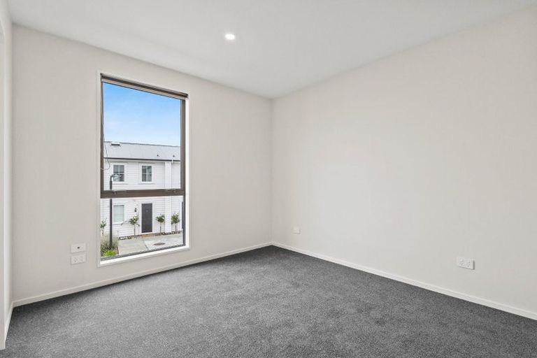 Photo of property in 61 Bampton Street, Shirley, Christchurch, 8061
