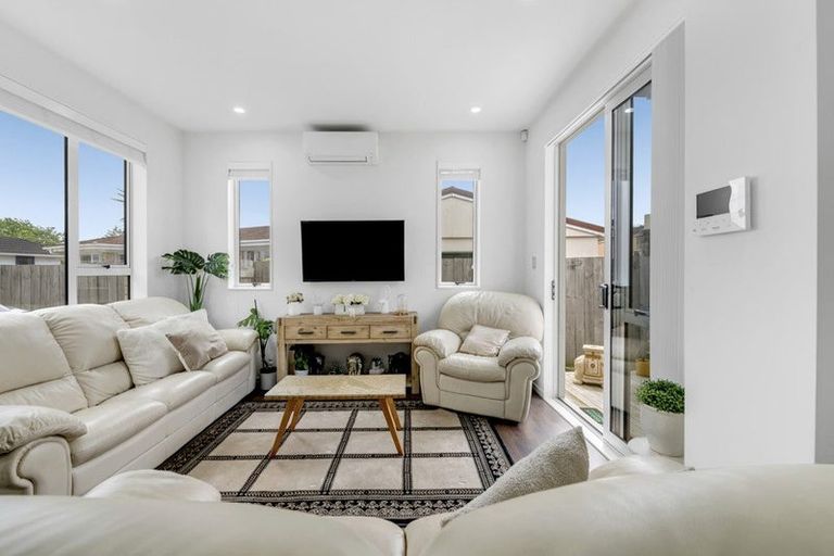 Photo of property in 3/73 Huia Road, Papatoetoe, Auckland, 2025