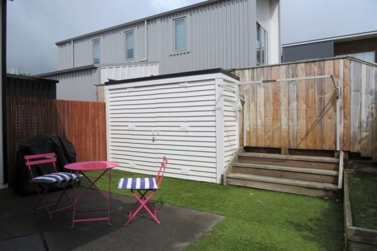 Photo of property in 12 Station Street, Hobsonville, Auckland, 0616