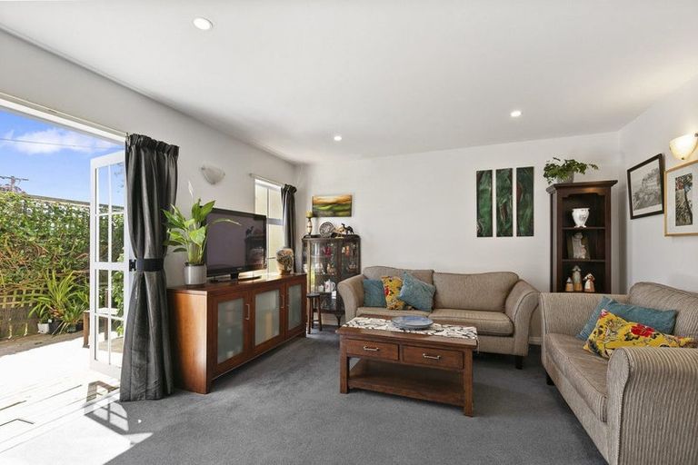 Photo of property in 26a Hobart Street, Miramar, Wellington, 6022