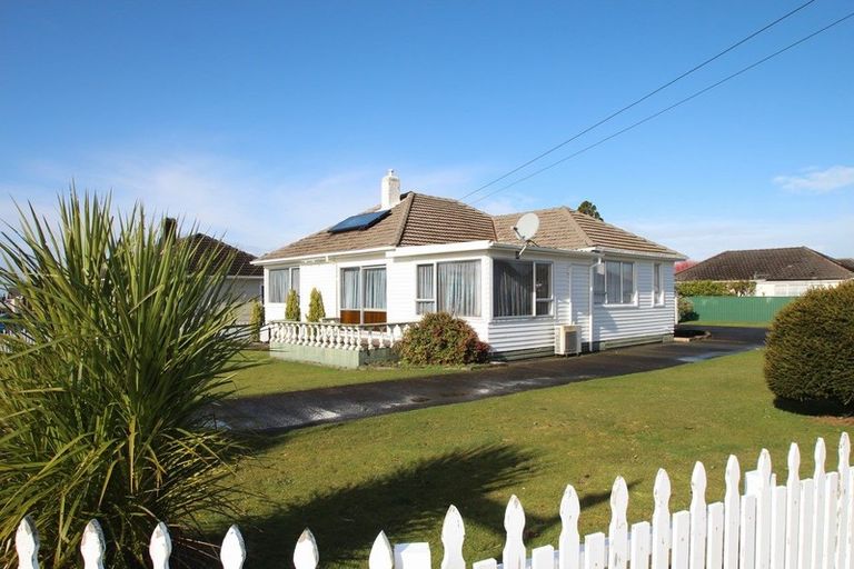 Photo of property in 5 Olivia Street, Stratford, 4332