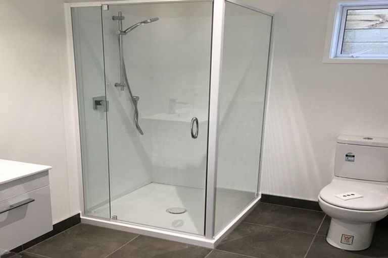 Photo of property in 99 Vandeleur Avenue, Birkdale, Auckland, 0626