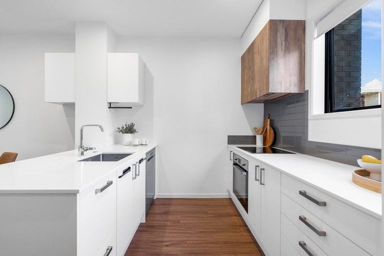 Photo of property in 14 Arvo Lane, Hobsonville, Auckland, 0616