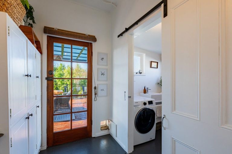 Photo of property in 13 Waverley Street, Waipawa, 4210