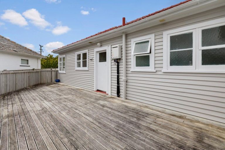 Photo of property in 20 Peel Place, Wainuiomata, Lower Hutt, 5014