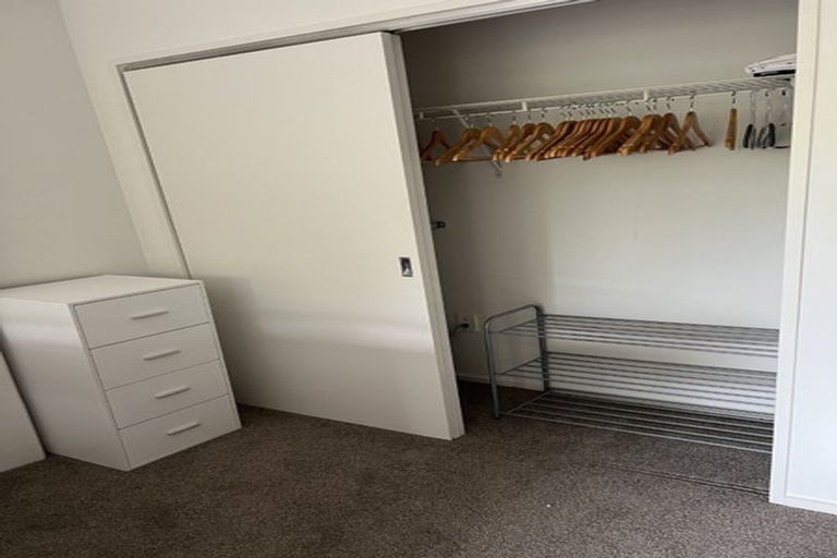 Photo of property in Albany Central, 6a/210 Dairy Flat Highway, Albany, Auckland, 0632