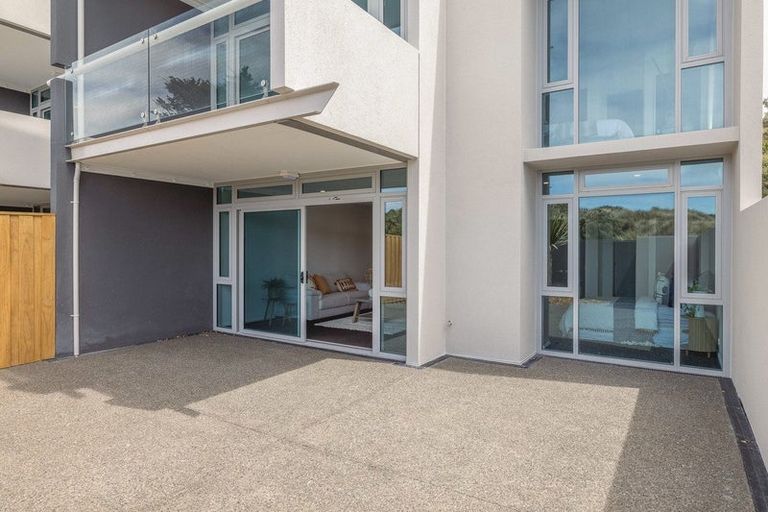 Photo of property in 1/272 Marine Parade, New Brighton, Christchurch, 8061