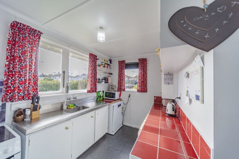 Photo of property in 2b Mackie Street, Waipukurau, 4200