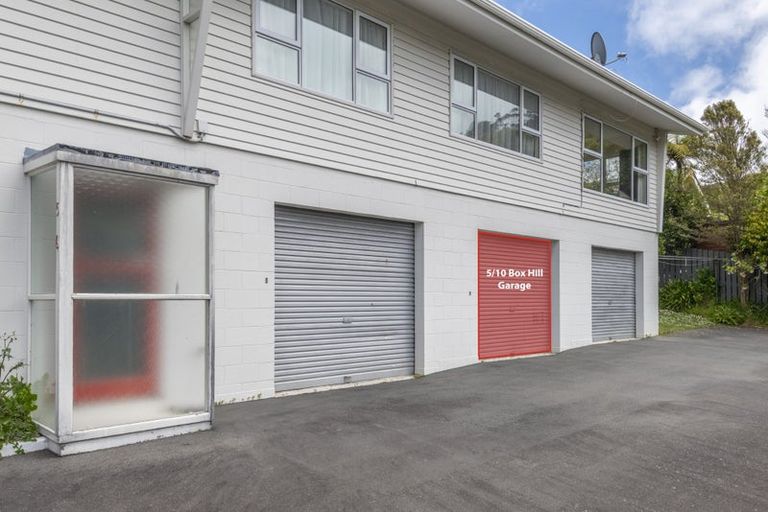 Photo of property in 10f5 Box Hill, Khandallah, Wellington, 6035