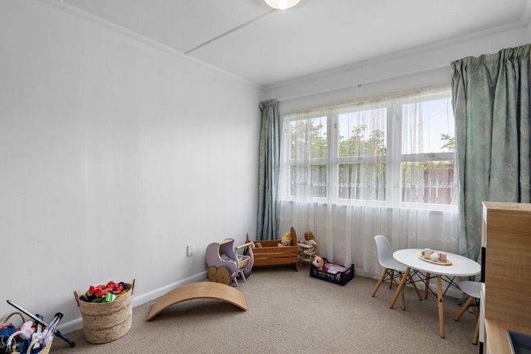 Photo of property in 76 Neale Avenue, Stoke, Nelson, 7011