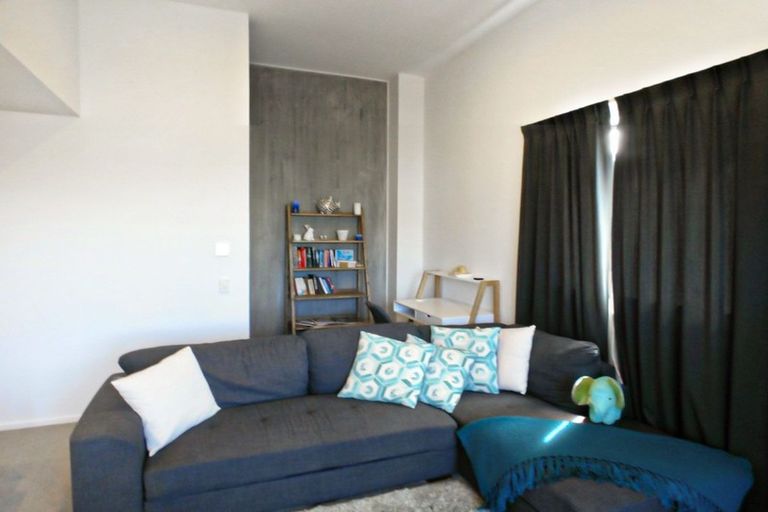 Photo of property in 4a Meteor Road, Hobsonville, Auckland, 0616