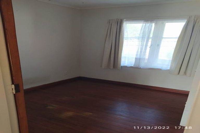 Photo of property in 26 Rosier Road, Glen Eden, Auckland, 0602