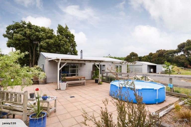 Photo of property in 6 Neumans Line, Marton, 4788