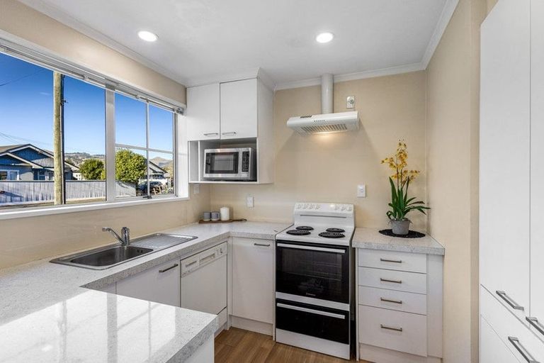 Photo of property in 2/43 Rogers Street, Sydenham, Christchurch, 8023