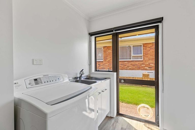 Photo of property in 32 King Street, Waiuku, 2123