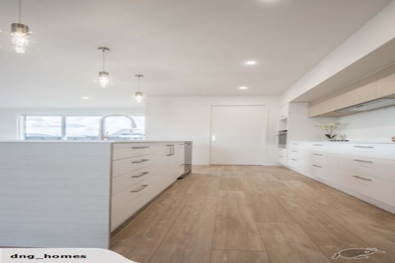 Photo of property in 134 Kupe Drive, Whitianga, 3510