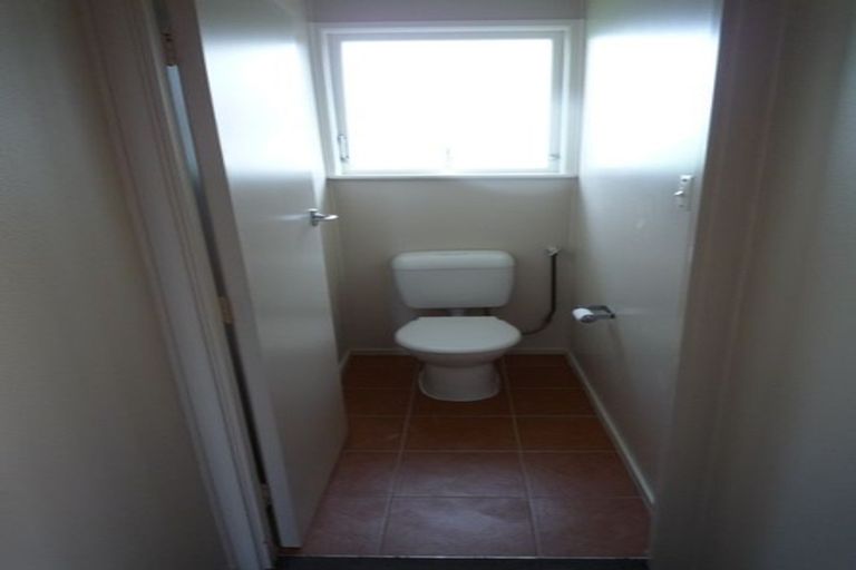 Photo of property in 17 Keegan Drive, Massey, Auckland, 0614