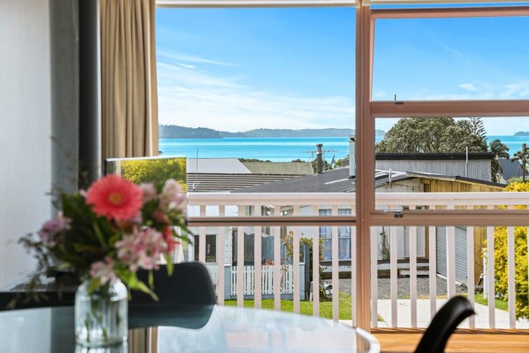 Photo of property in 3 Kauri Crescent, Snells Beach, 0920