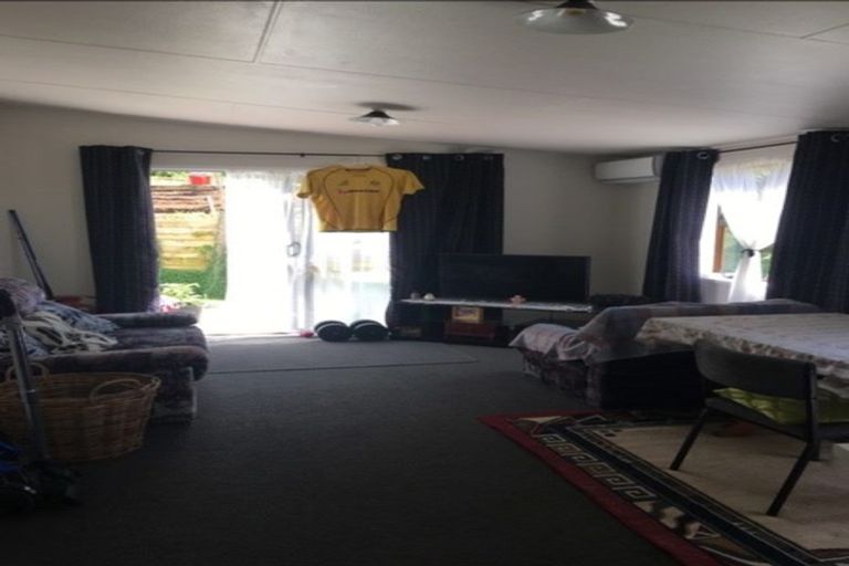 Photo of property in 4 Kenmore Street, Westown, New Plymouth, 4310