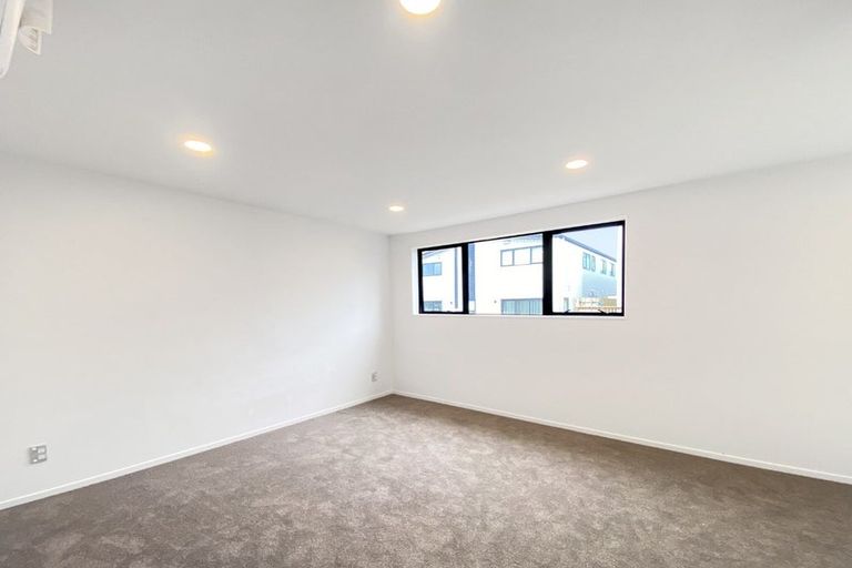 Photo of property in 3b Frontier Lane, Flat Bush, Auckland, 2019