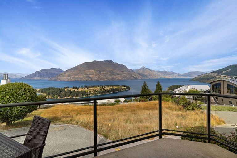 Photo of property in 3b London Lane, Queenstown, 9300