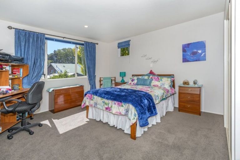 Photo of property in 1 Andybrae Lane, Saint Martins, Christchurch, 8022