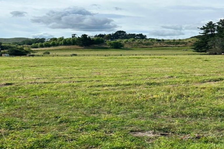 Photo of property in 820 Pahiatua Pongaroa Road, Pahiatua, 4982