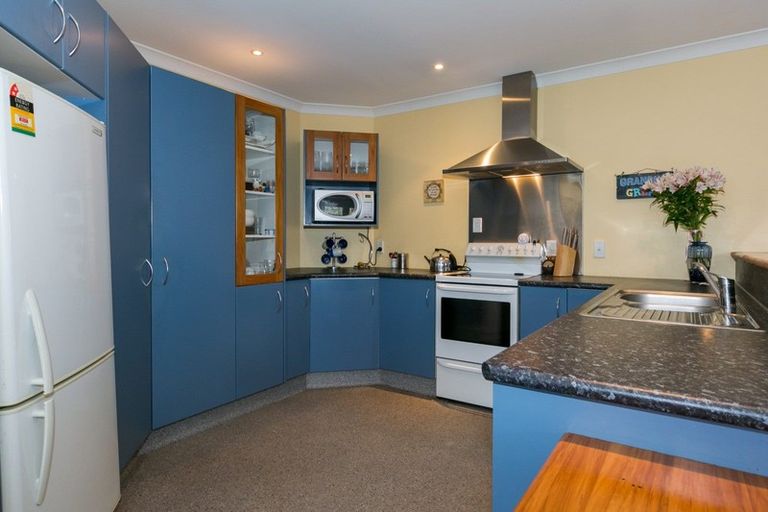 Photo of property in 13b Howard Road, Taradale, Napier, 4112