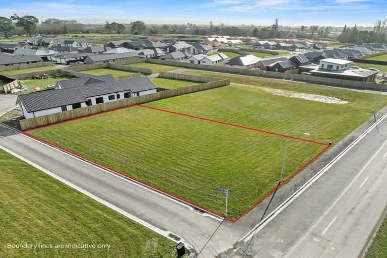 Photo of property in 37 Hawkins Road, Marshland, Christchurch, 8051