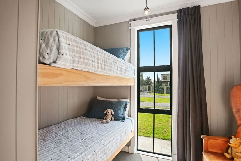 Photo of property in 137 Motu Capri, Pauanui, Hikuai, 3579