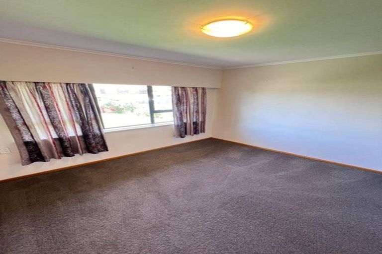 Photo of property in 31 Halberg Street, Papakura, 2110