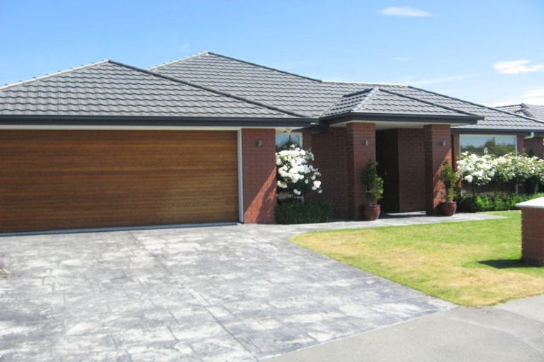 Photo of property in 40 Limes Avenue, Parklands, Christchurch, 8083