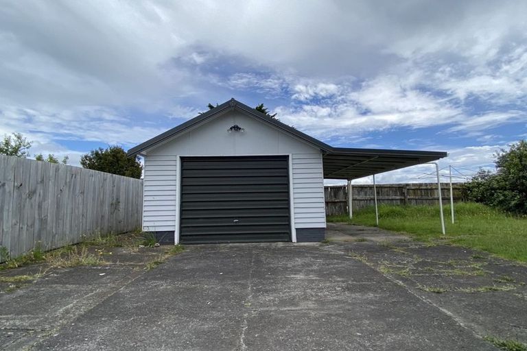 Photo of property in 36 Gilliam Street, New Lynn, Auckland, 0600