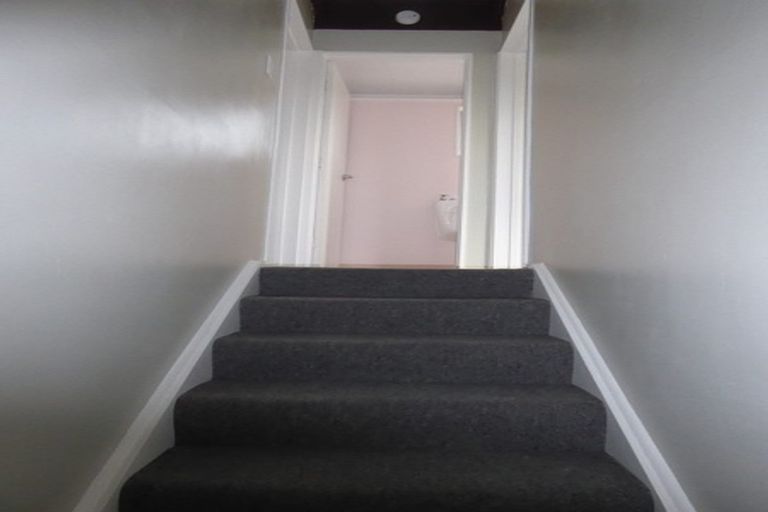 Photo of property in 3/14 Craigbank Avenue, New Lynn, Auckland, 0600