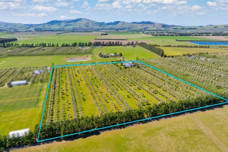 Photo of property in 325 Georges Road, Glasnevin, Amberley, 7482