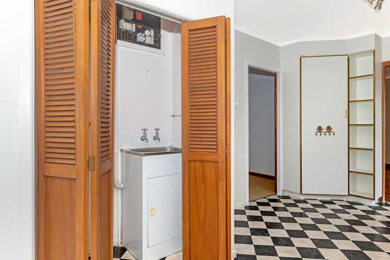 Photo of property in 43 Oswald Street, Mangapapa, Gisborne, 4010