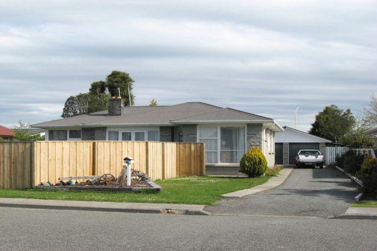 Photo of property in 13 Cridland Street West, Kaiapoi, 7630