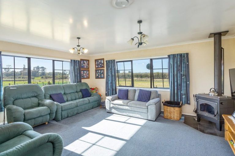 Photo of property in 62 Thomas Road, Carrington, Carterton, 5791