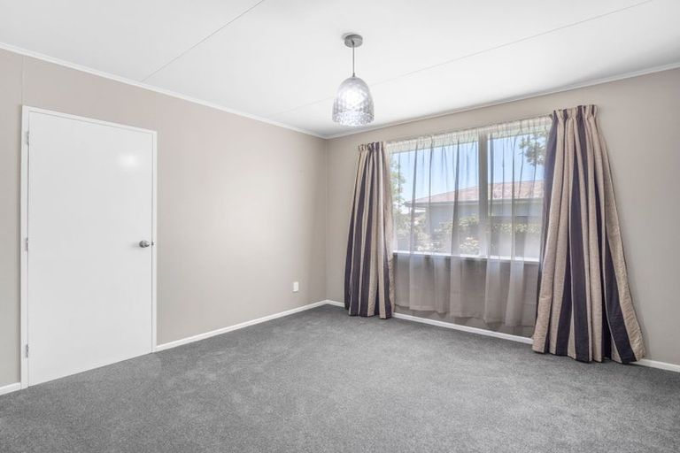Photo of property in 37 Awamoa Road, Holmes Hill, Oamaru, 9401